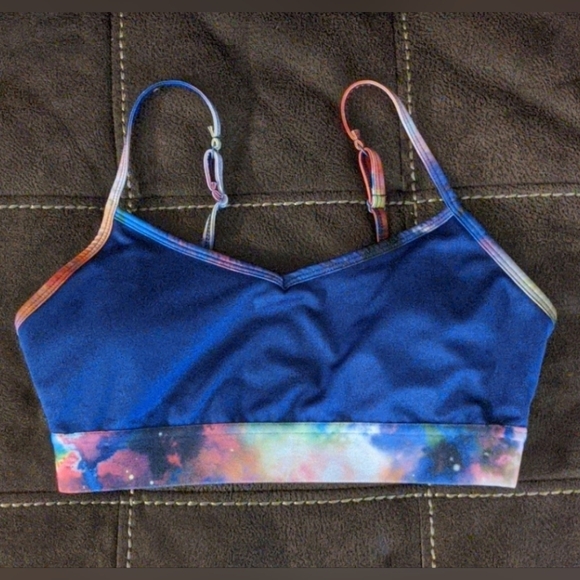 2 SO Sports Bra's Size: Medium - Picture 4 of 5